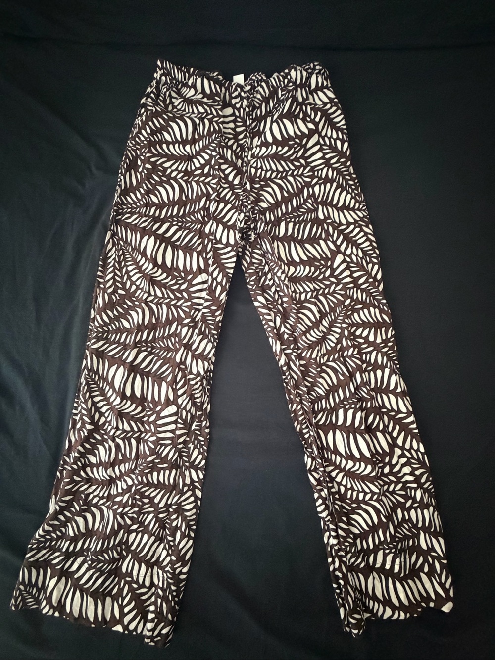 H&M Brown and White Leaf-Print Pull-On Pants